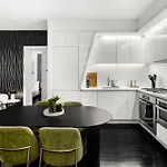 Premium Lux-Penthouse In Financial District