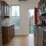The Heights Haven, Spacious 6 Bedrooms Townhouse With Patio