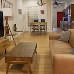 The Heights Haven, Spacious 6 Bedrooms Townhouse With Patio Apartment *