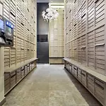 Apartment Fidi W Work Setup By Anyplace - 11660