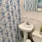 Prime Location 2 Bedrooms Upper East Side