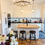 Apartment Luxury Duplex In 1880s Brownstone W Private Garden New York