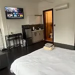 The Lexington Apartment