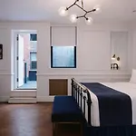 Life 4* New York