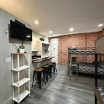 Apartment 31 Street Broadway New York
