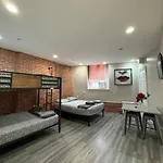 31 Street Broadway Apartment *