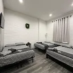 Apartment 31 Street Broadway