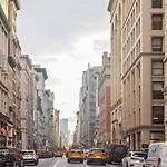 Modern 2Br Terrace Wd & Elevator In Nomad