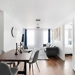 Apartment 1435-3-3 Bedrooms 2bath W D Prime Upper East
