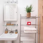 1435-3-3 Bedrooms 2bath W D Prime Upper East * New York