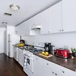 Apartment 1435-3-3 Bedrooms 2bath W D Prime Upper East New York