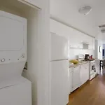1435-3-3 Bedrooms 2bath W D Prime Upper East *