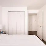 Apartment 1435-3-3 Bedrooms 2bath W D Prime Upper East