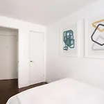 1435-3-3 Bedrooms 2bath W D Prime Upper East Apartment