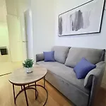 Midtown Manor Apartment New York