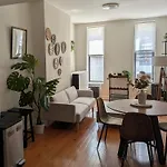 Lavish Downtown Manhattan Oasis In Union Square