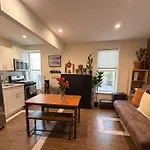 Apartment Next To Manhattan 2 Bedrooms - Subway 20 Steps, Manhattan 1 Stop *