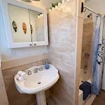 Apartment Next To Manhattan 2 Bedrooms - Subway 20 Steps, Manhattan 1 Stop New York