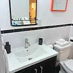 Guest house Brooklyn - Bed-stuy - Spacious Private 2br 3*