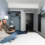 Oyo Times Square Hotel New York