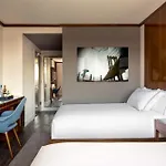 Hugo 4* New York