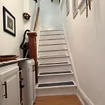 Classical American House Homestay New York