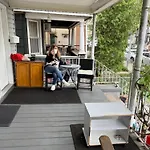 Homestay Classical American House *