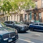 Lenox Hill 2Br W Elevator Doorman Nr Art Nyc-1284