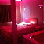 Linden Motor Inn - Brooklyn