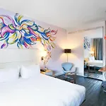 Nu Hotel New York