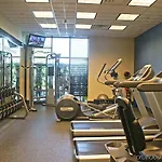 Hampton & Staten Island Hotel 3*