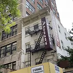 Un Place * New York