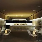 Alameda, Highline Hotel