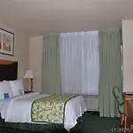 Hotel Fairfield By Marriott Jfk Airport