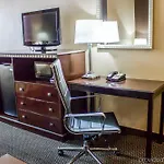 Travelodge By Wyndham Queens New York