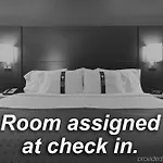 Fairfield & By Marriott Staten Island Hotel New York