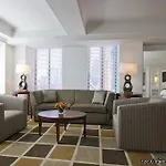 Aka Sutton Place 4*