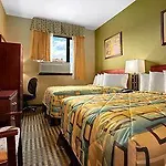 Hotel Q 2*