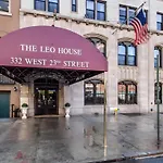 Hotel Leo House 3*
