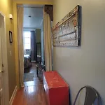 Brownstone Loft 30 Day Bookings Apartment