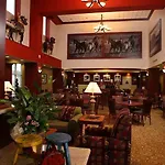 Hotel Hampton & Staten Island