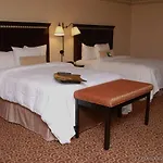 Hampton & Staten Island Hotel