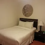 Apartment Metro *