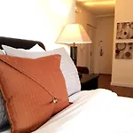 Midtown East At View 34 - A Premier Furnished Apartment