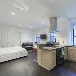Apartment 5th Ave