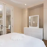 Apartment 5th Ave