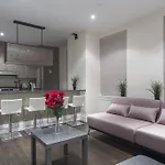 Apartment 5th Ave