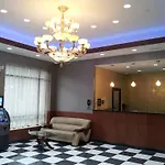 Howard Johnson By Wyndham Jamaica Ny Near Airtrain Jfk