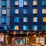 Hotel Fairfield & By Marriott Queens/queensboro Bridge