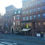 Two Bedroom Apartment In Harlem